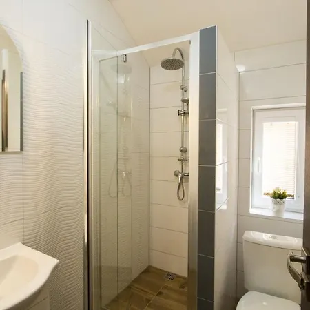 Reštaurácia-penzión Altana Ludanice