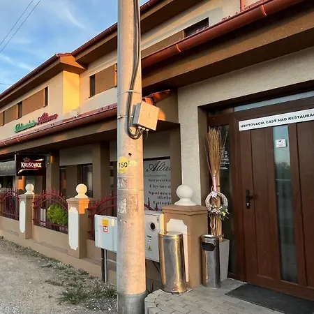 Restauracia-penzion Altana Gasthof *