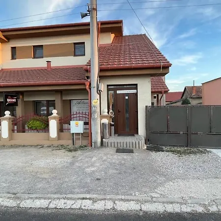 Penzión pre hostí Restauracia-penzion Altana *